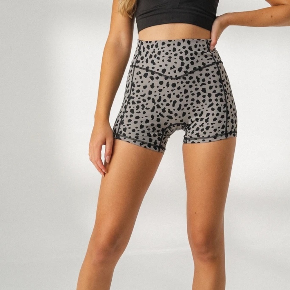 Balance Athletica Kingdom Collection Snow Leopard